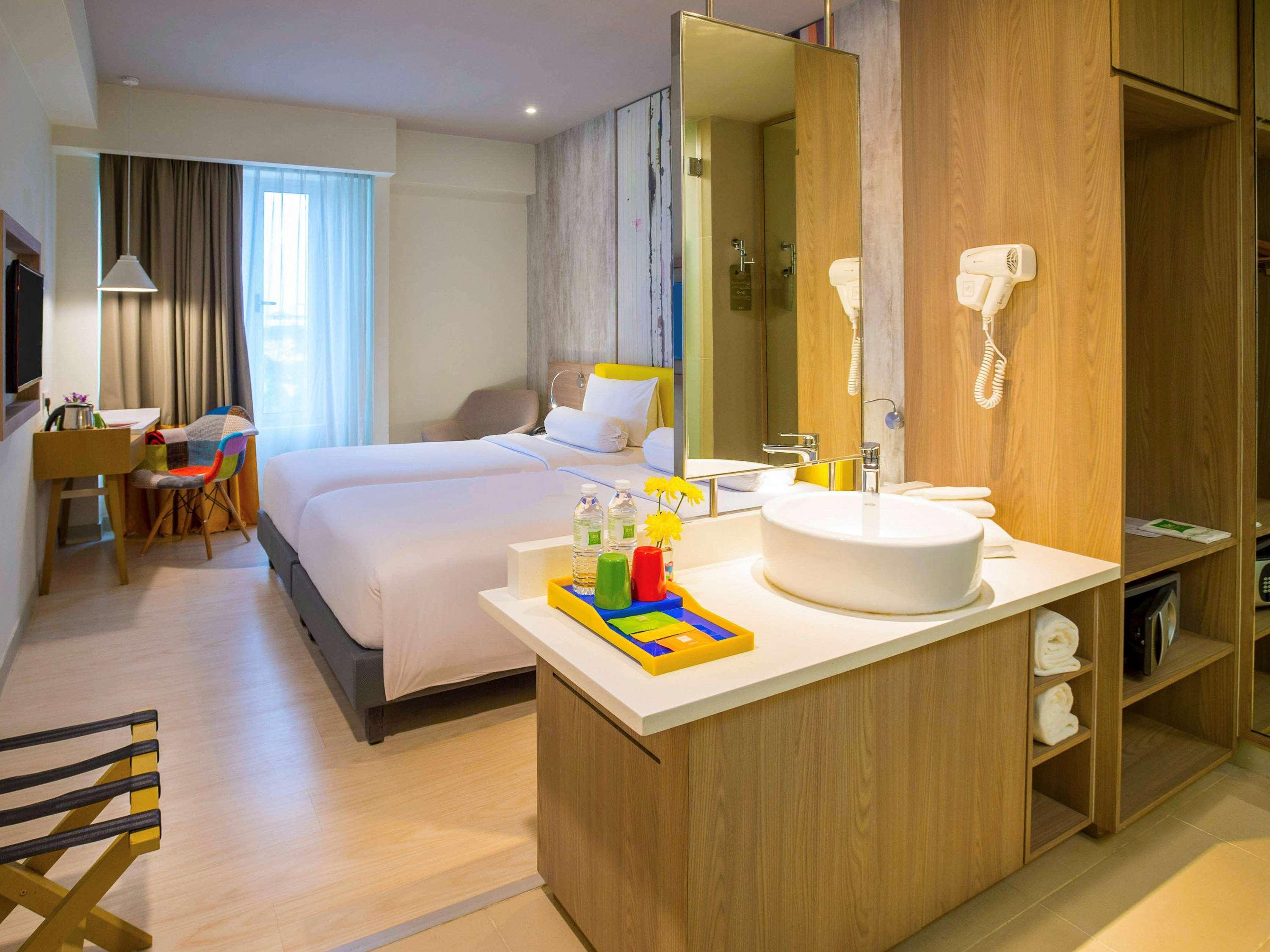 Hotel Ibis Styles Kuala Lumpur Sri Damansara Petaling Jaya Esterno foto